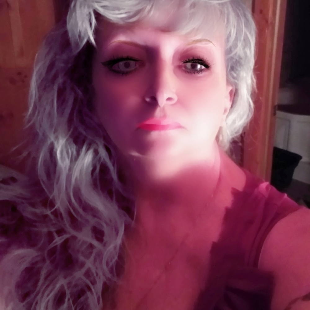 Meet your Posher, Sharon